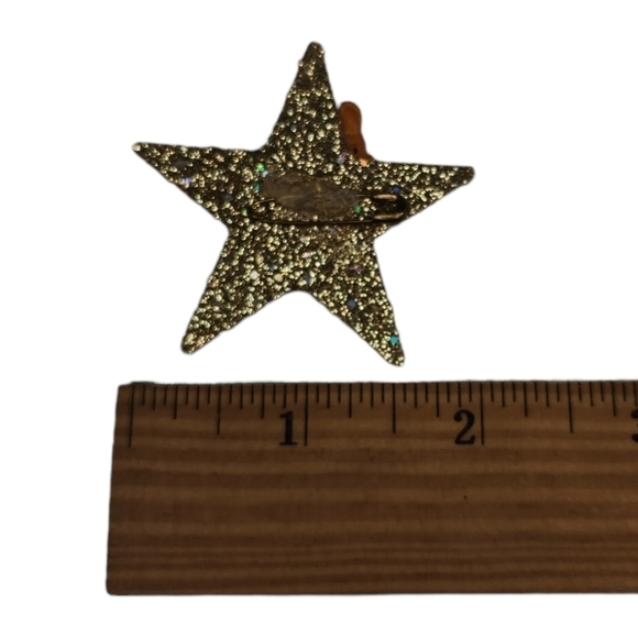 Festive Handmade Reindeer Holiday Pin - Picture 3 of 4